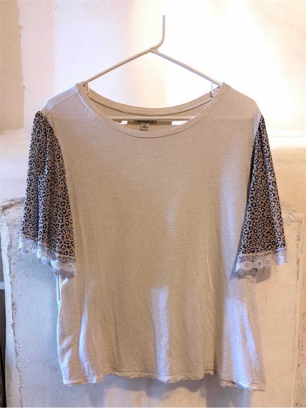 Versona Beige Short Sleeve Tee with Leopard Lace Sleeves